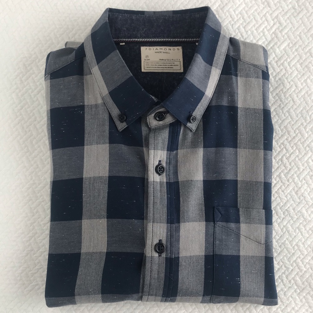 7 diamonds blue & gray button down shirt worn once
